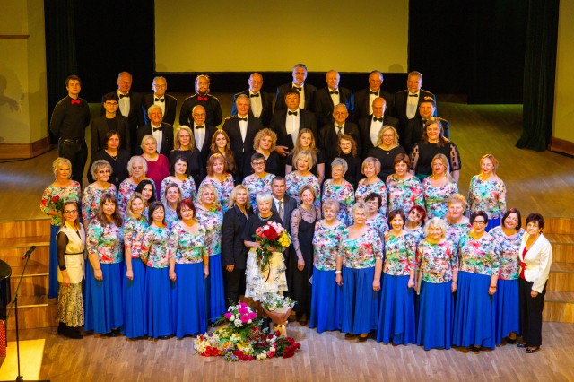 sieviešu koris "Vizma"